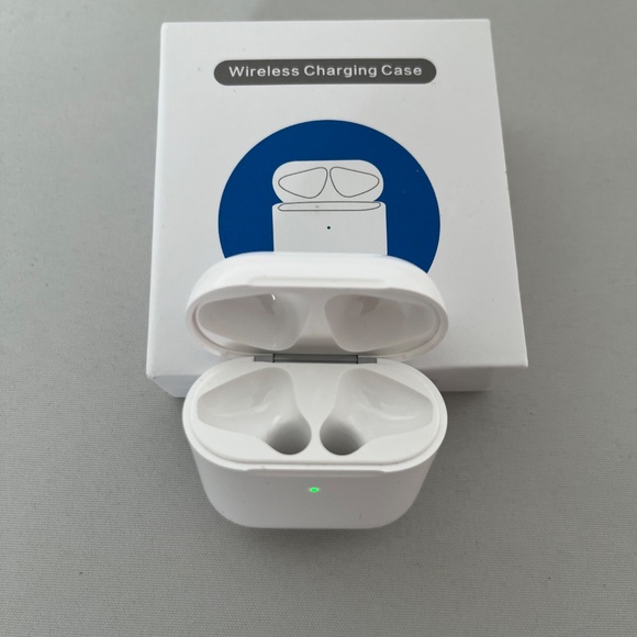 AirPods Charging Case for 1st 2nd Gen Air Pods Ear Bud Replacement Charger Case - Picture 2 of 6